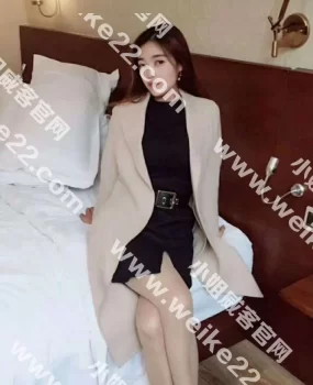 性价比不错的大长腿美女