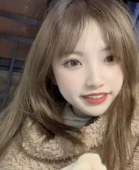 厦门疯狂骑驾输出清纯羞涩小妹 娇喘淫荡 嫩穴淫水泛滥